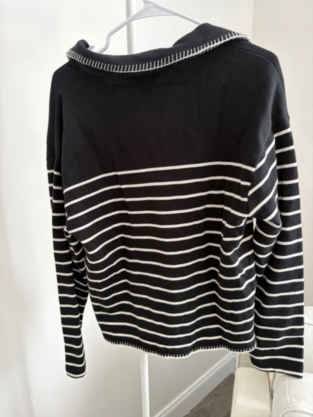 NWT Lilly Pulitzer Corvaya Pullover - Picture 2 of 3